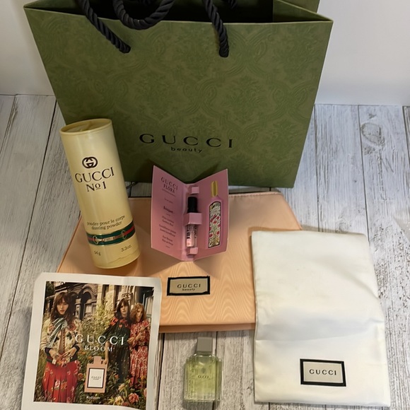 Gucci Bath & Body Vintage Gucci No Dusting Powder Cosmetic Bag Jewelry Dust Bag Fragrance